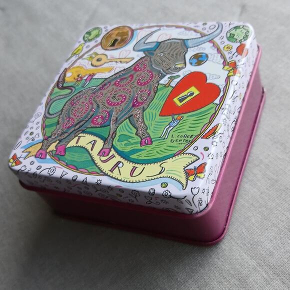 Taurus Zodiac Tin & Soap small gift 3" square x 1.5" height scented soap NIP - Picture 2 of 9